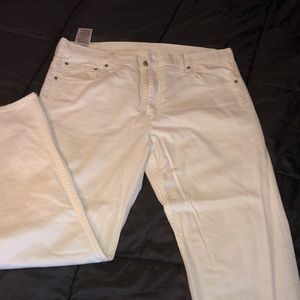 Levi’s white jeans
